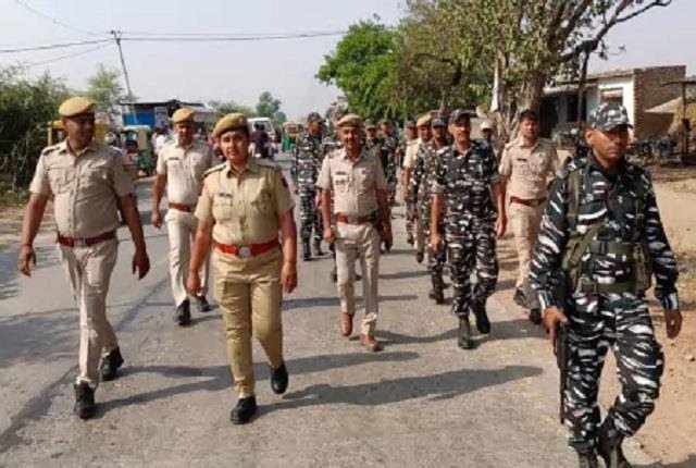 कैथल में चुनाव के मद्देनजर गश्त सुरक्षा कर्मचारी