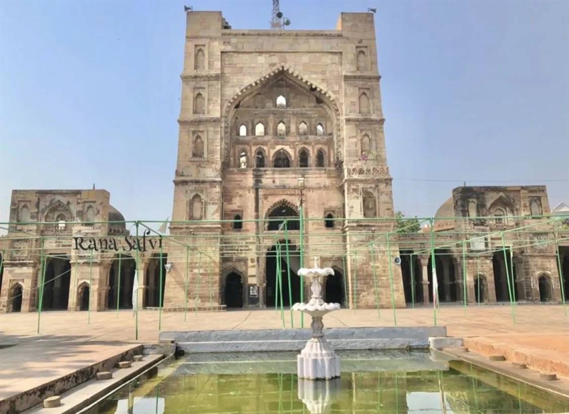 अटाला मस्जिद/मंदिर केस में पोषणीयता पर आदेश टला अटाला मस्जिद/मंदिर केस में पोषणीयता पर आदेश टला