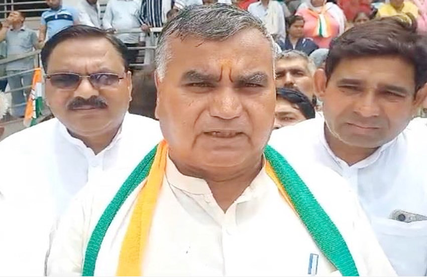 6 Snp-2 सोनीपत: सोनीपत से कांग्रेस सांसद पंडित सतपाल ब्रह्मचारी 6 Snp-2 सोनीपत: सोनीपत से कांग्रेस सांसद पंडित सतपाल ब्रह्मचारी