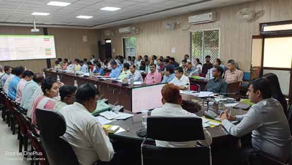 छतरपुर : रिहायशी इलाकों में पटाखों के विरूद्ध सघन चैकिंग अभियान चलाएं : कलेक्टर छतरपुर : रिहायशी इलाकों में पटाखों के विरूद्ध सघन चैकिंग अभियान चलाएं : कलेक्टर