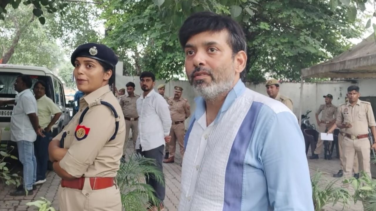 करोड़ों की ठगी करने वाला आरोपित राजीव कुमार दुबे