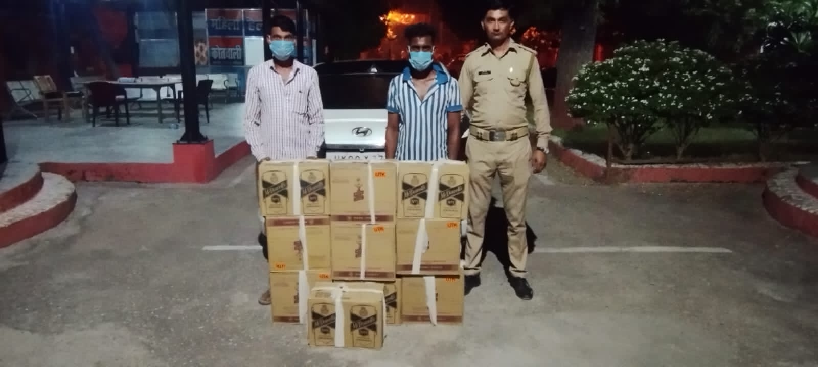 गिरफ्तार नशा तस्कर गिरफ्तार नशा तस्कर