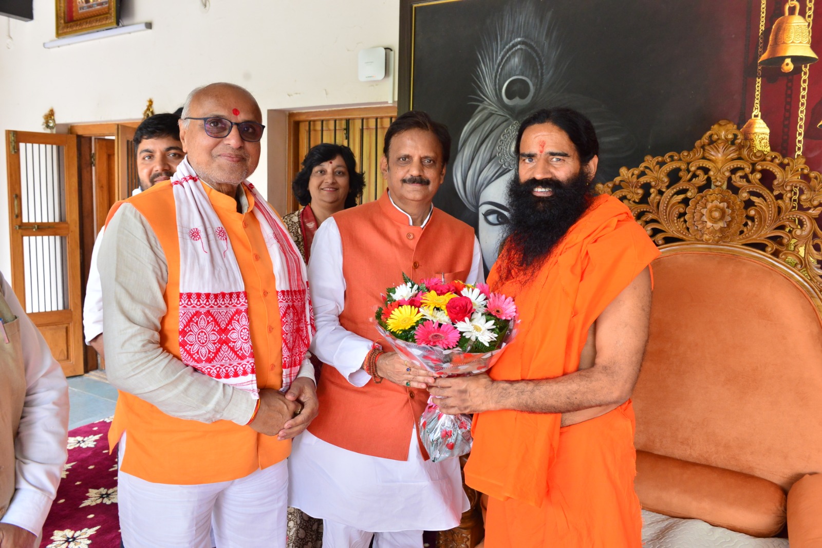 मध्य प्रदेश के उपमुख्यमंत्री पतंजलि में मध्य प्रदेश के उपमुख्यमंत्री पतंजलि में