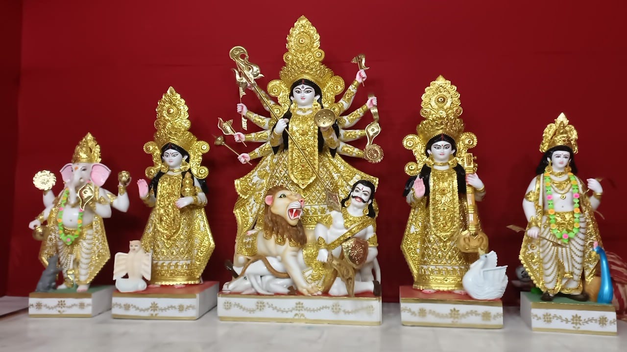 बंगाली समाज का दुर्गा पूजन महोत्सव प्रारंभ बंगाली समाज का दुर्गा पूजन महोत्सव प्रारंभ