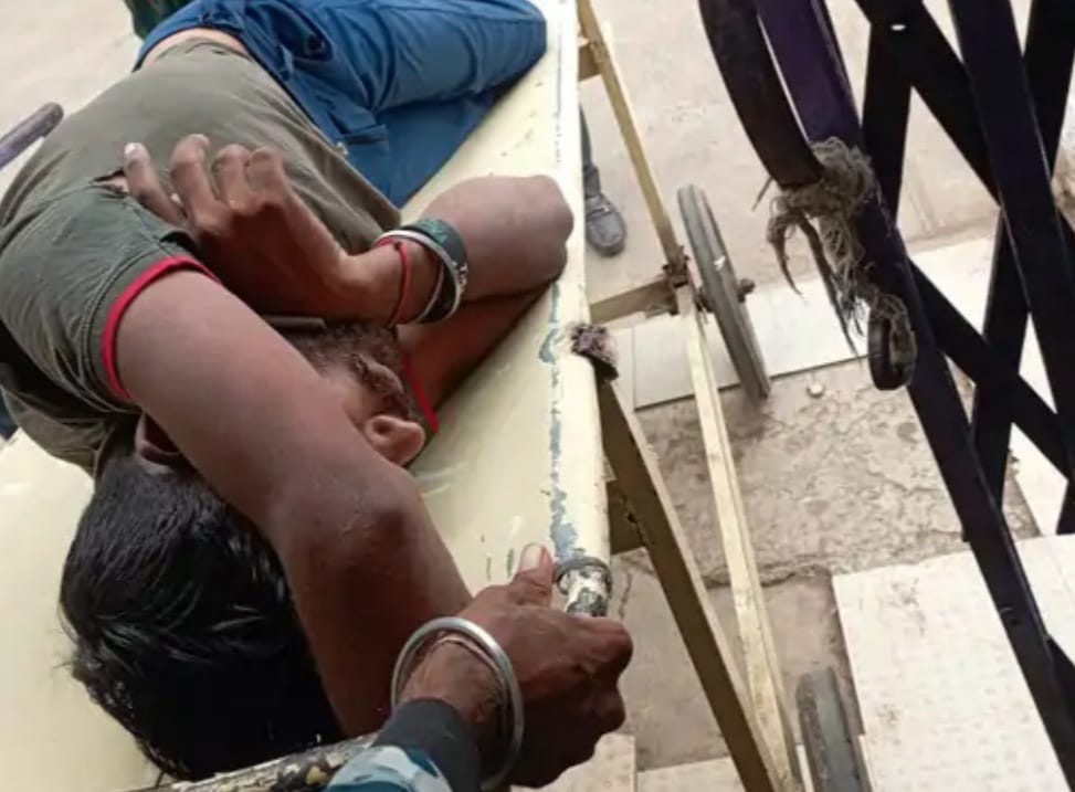 कीटनाशक दवा, हालत गंभीर कीटनाशक दवा, हालत गंभीर
