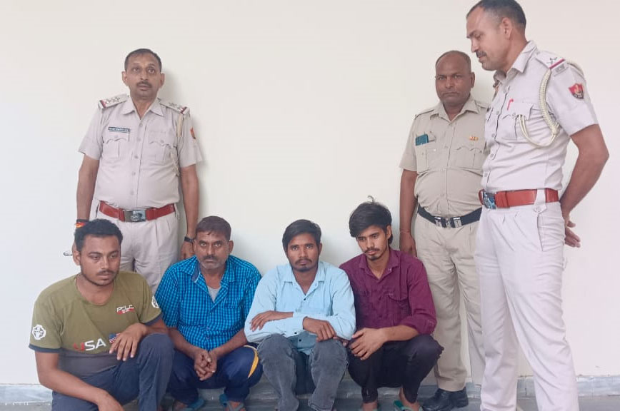 10 Snp-3 सोनीपत:हत्या के मामले में गिरफ्तार आरोपी 10 Snp-3 सोनीपत:हत्या के मामले में गिरफ्तार आरोपी