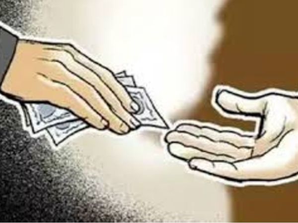 योगी सरकार का एक्शन जौनपुर CRO निलंबित योगी सरकार का एक्शन जौनपुर CRO निलंबित