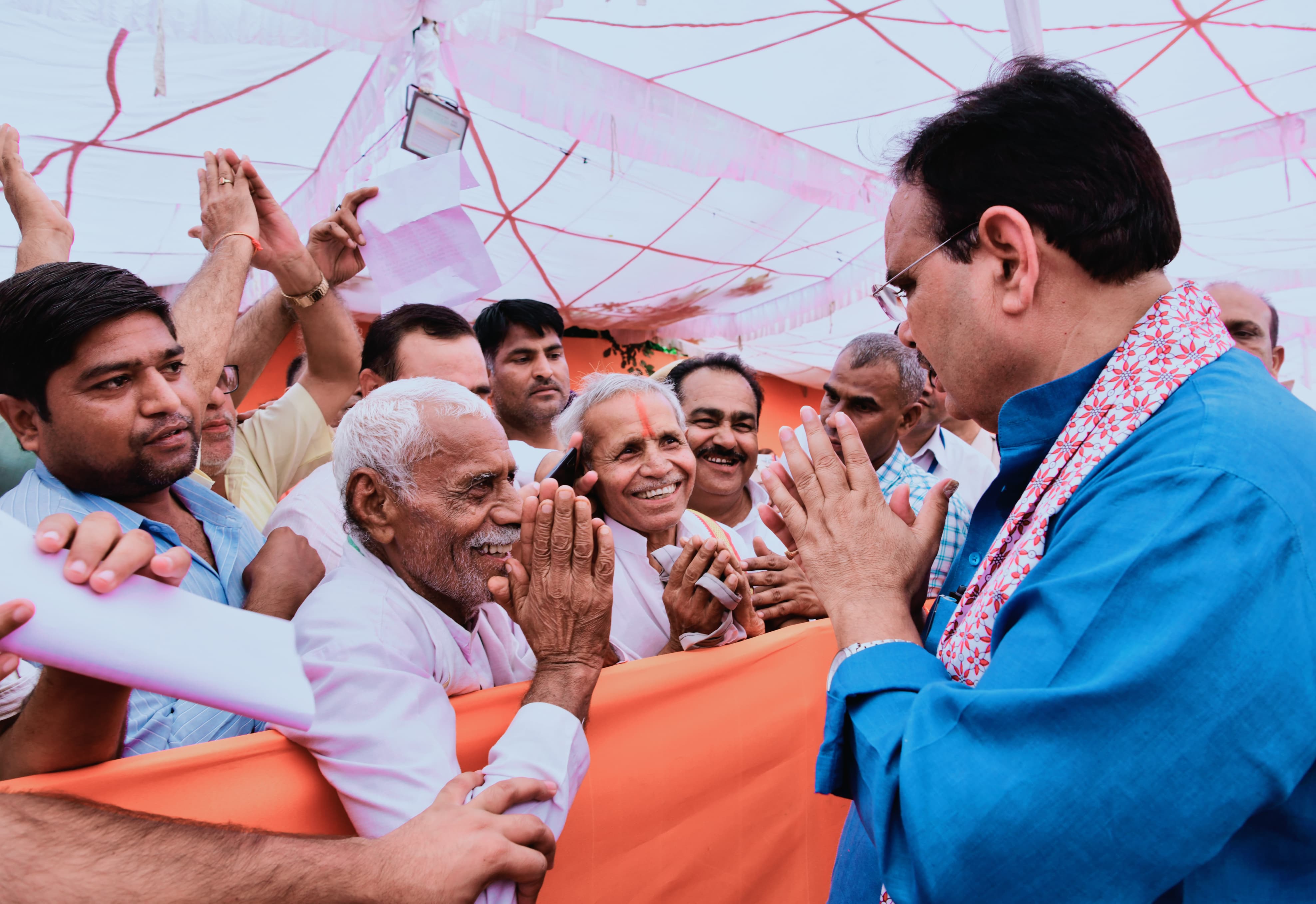 मूलभूत आवश्यकताओं और जनकल्याणकारी योजनाओं से संबंधित समस्याओं का हो प्राथमिकता से निस्तारणः मुख्यमंत्री भजनलाल मूलभूत आवश्यकताओं और जनकल्याणकारी योजनाओं से संबंधित समस्याओं का हो प्राथमिकता से निस्तारणः मुख्यमंत्री भजनलाल