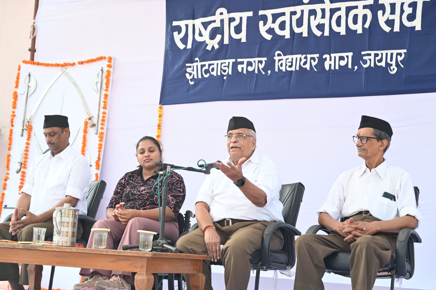 धर्म और श्रेष्ठ कार्यों से भारत की गौरवशाली परम्पराओं को सुरक्षित रखना होगा: पूर्व सरकार्यवाह भैयाजी