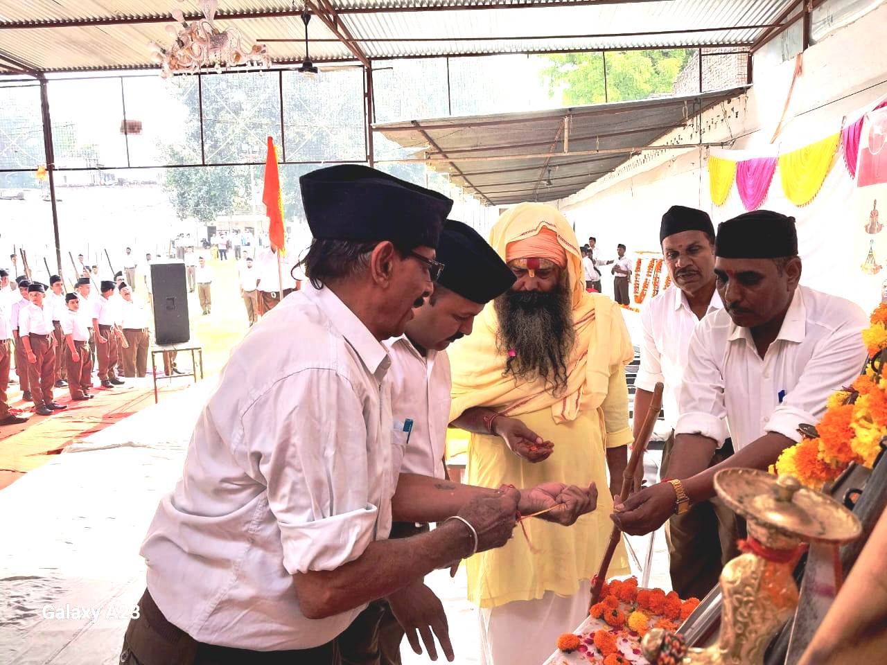 भावी पीढी में संस्कारों का बीजारोपण करना आवश्यक : सतीश भावी पीढी में संस्कारों का बीजारोपण करना आवश्यक : सतीश