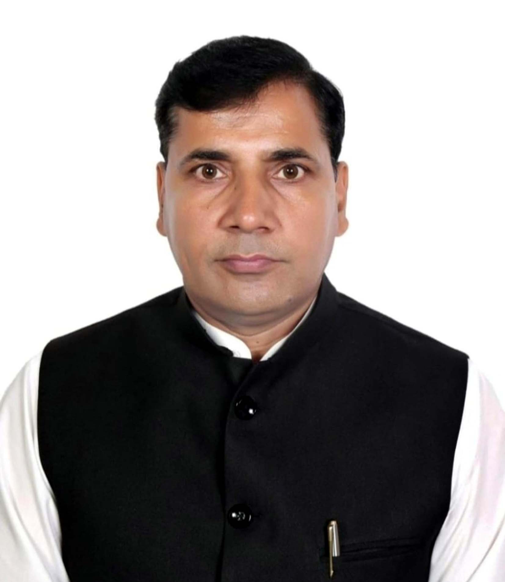 जिला बार एसोसिएशन के पूर्व अध्यक्ष एडवोकेट मनदीप बिश्नोई जिला बार एसोसिएशन के पूर्व अध्यक्ष एडवोकेट मनदीप बिश्नोई