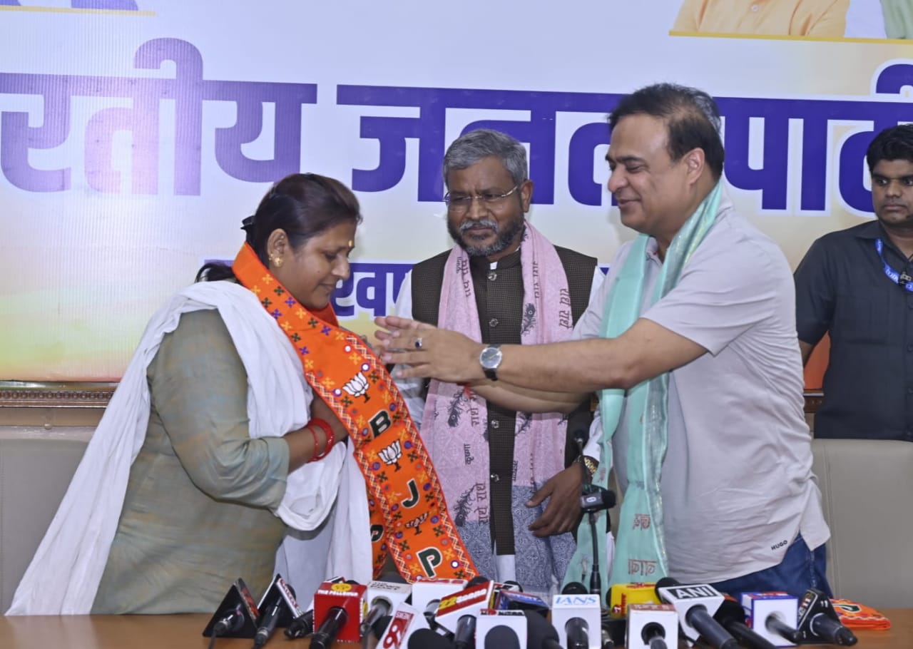 हिमंत विश्व सरमा, बाबूलाल मरांडी सहित अनय् हिमंत विश्व सरमा, बाबूलाल मरांडी सहित अनय्
