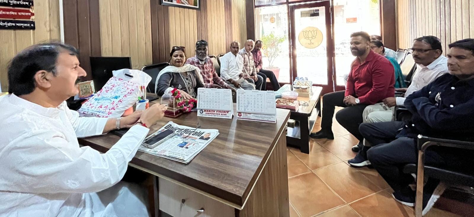 विधायक ने जेएमसी के स्वास्थ्य और स्वच्छता विंग के पर्यवेक्षक संघ की बैठक की अध्यक्षता की विधायक ने जेएमसी के स्वास्थ्य और स्वच्छता विंग के पर्यवेक्षक संघ की बैठक की अध्यक्षता की