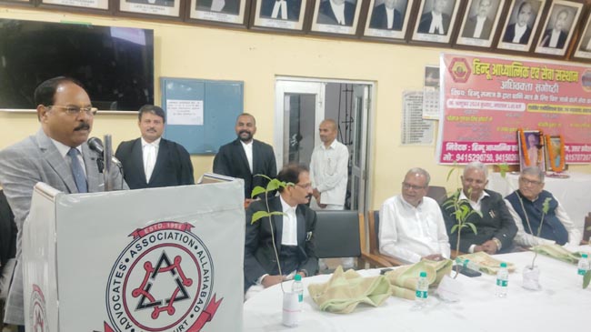 न्यायमूर्ति डॉ शेखर यादव न्यायमूर्ति डॉ शेखर यादव
