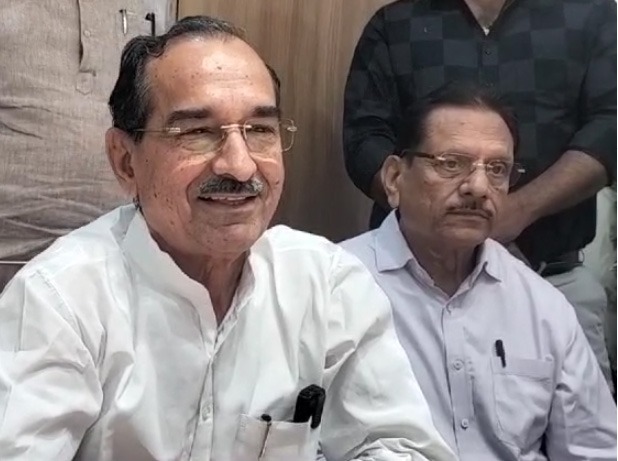 प्रदेश की जनता के आशीर्वाद से विधानसभा जीते, अब उपचुनाव भी जीतेंगेः मदन राठौड़ प्रदेश की जनता के आशीर्वाद से विधानसभा जीते, अब उपचुनाव भी जीतेंगेः मदन राठौड़