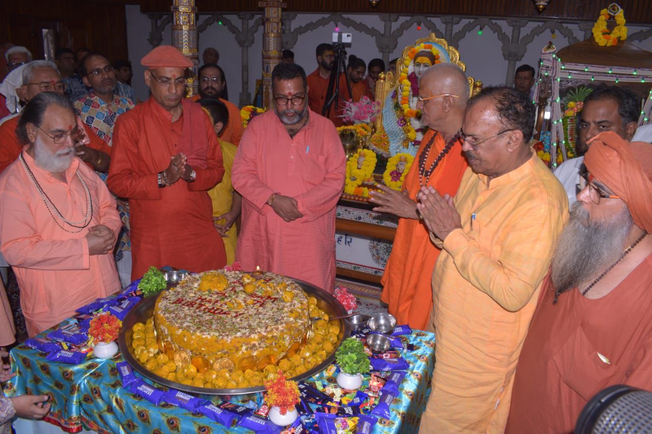 हरिशेवा उदासीन आश्रम में सतगुरु बाबा शेवाराम साहब का 108वां प्राकट्य उत्सव धूमधाम से संपन्न हरिशेवा उदासीन आश्रम में सतगुरु बाबा शेवाराम साहब का 108वां प्राकट्य उत्सव धूमधाम से संपन्न