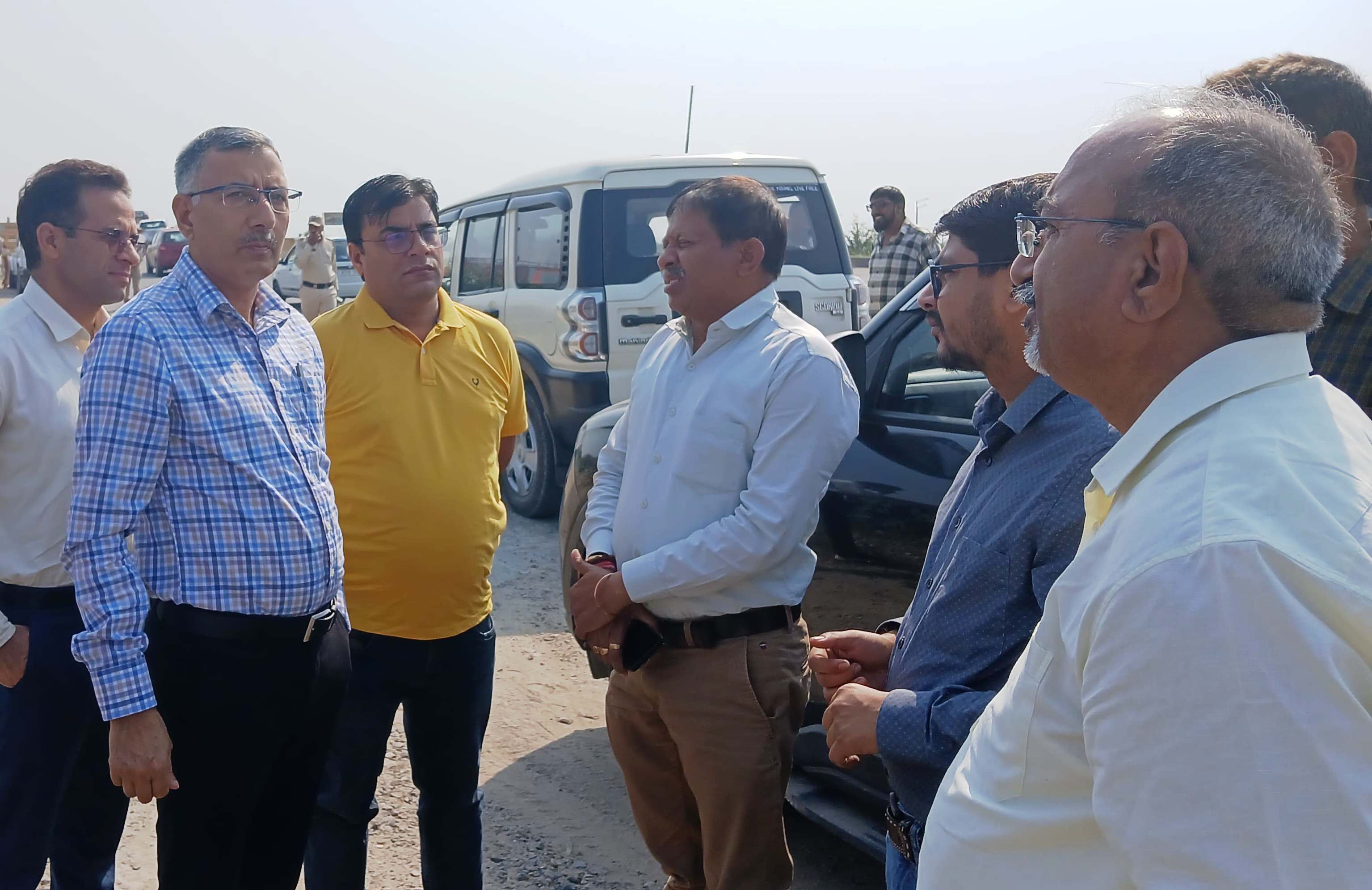 उपायुक्त सांबा ने राष्ट्रीय राजमार्ग रखरखाव कार्य का निरीक्षण किया उपायुक्त सांबा ने राष्ट्रीय राजमार्ग रखरखाव कार्य का निरीक्षण किया