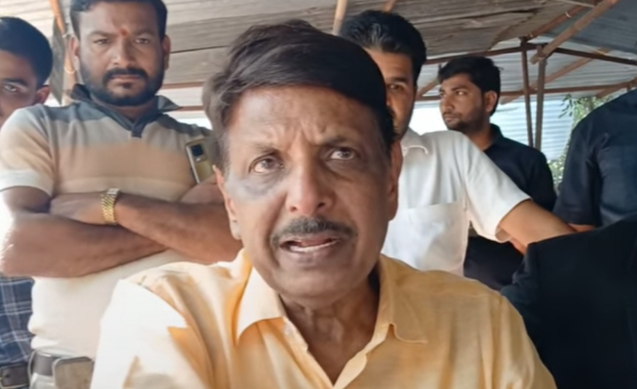 पूर्व मंत्री अशोक यादव