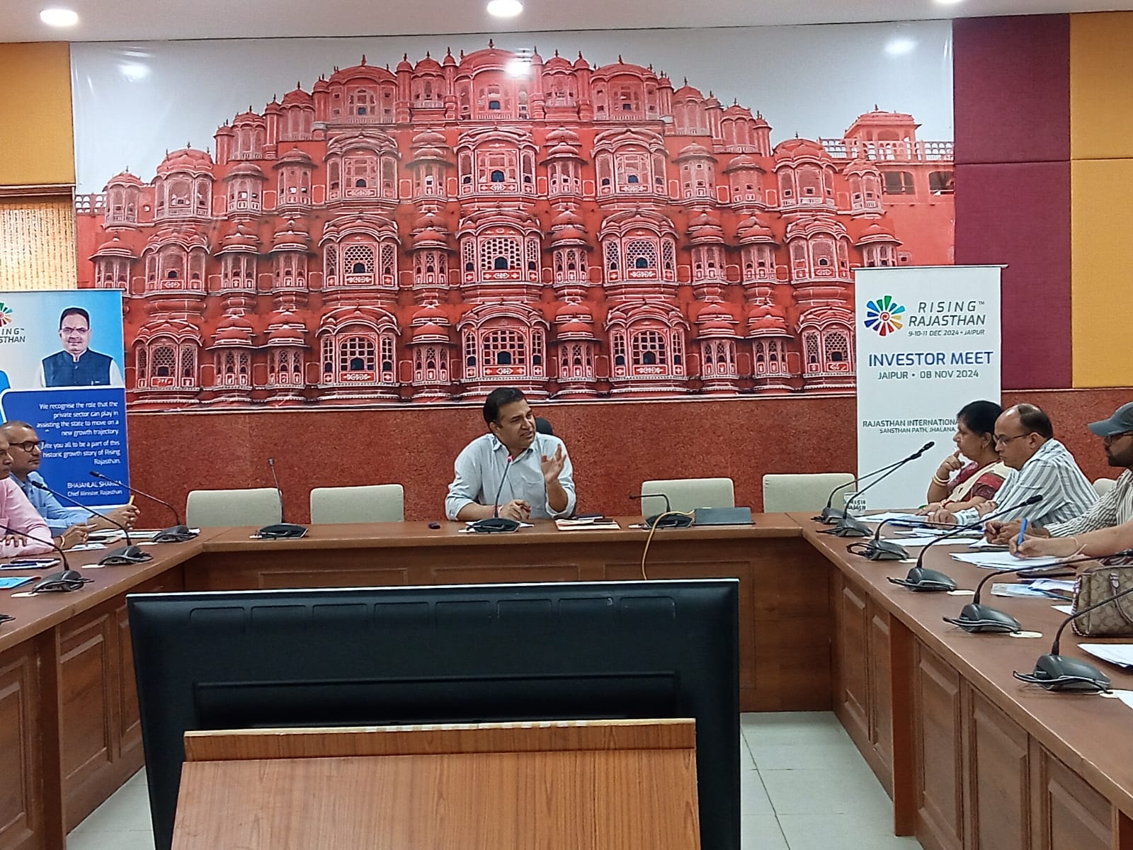 राइजिंग राजस्थान में जयपुर निभाएगा अहम जिम्मेदारी : जिला कलक्टर राइजिंग राजस्थान में जयपुर निभाएगा अहम जिम्मेदारी : जिला कलक्टर