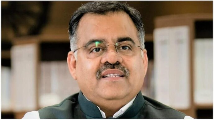 भाजपा ने उमर कैबिनेट के राज्य का दर्जा बहाल करने के वादे का उड़ाया मज़ाक भाजपा ने उमर कैबिनेट के राज्य का दर्जा बहाल करने के वादे का उड़ाया मज़ाक