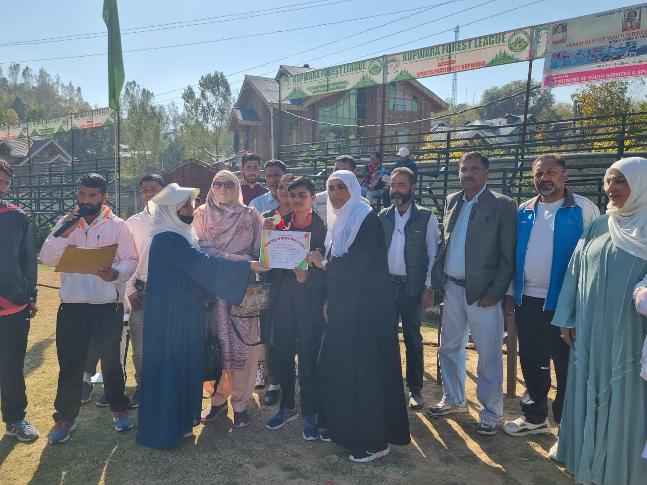 सैनिक स्कूल नगरोटा के कैडेट्स ने अंतर जिला अंडर-17 एथलेटिक्स में बिखेरा जलवा सैनिक स्कूल नगरोटा के कैडेट्स ने अंतर जिला अंडर-17 एथलेटिक्स में बिखेरा जलवा