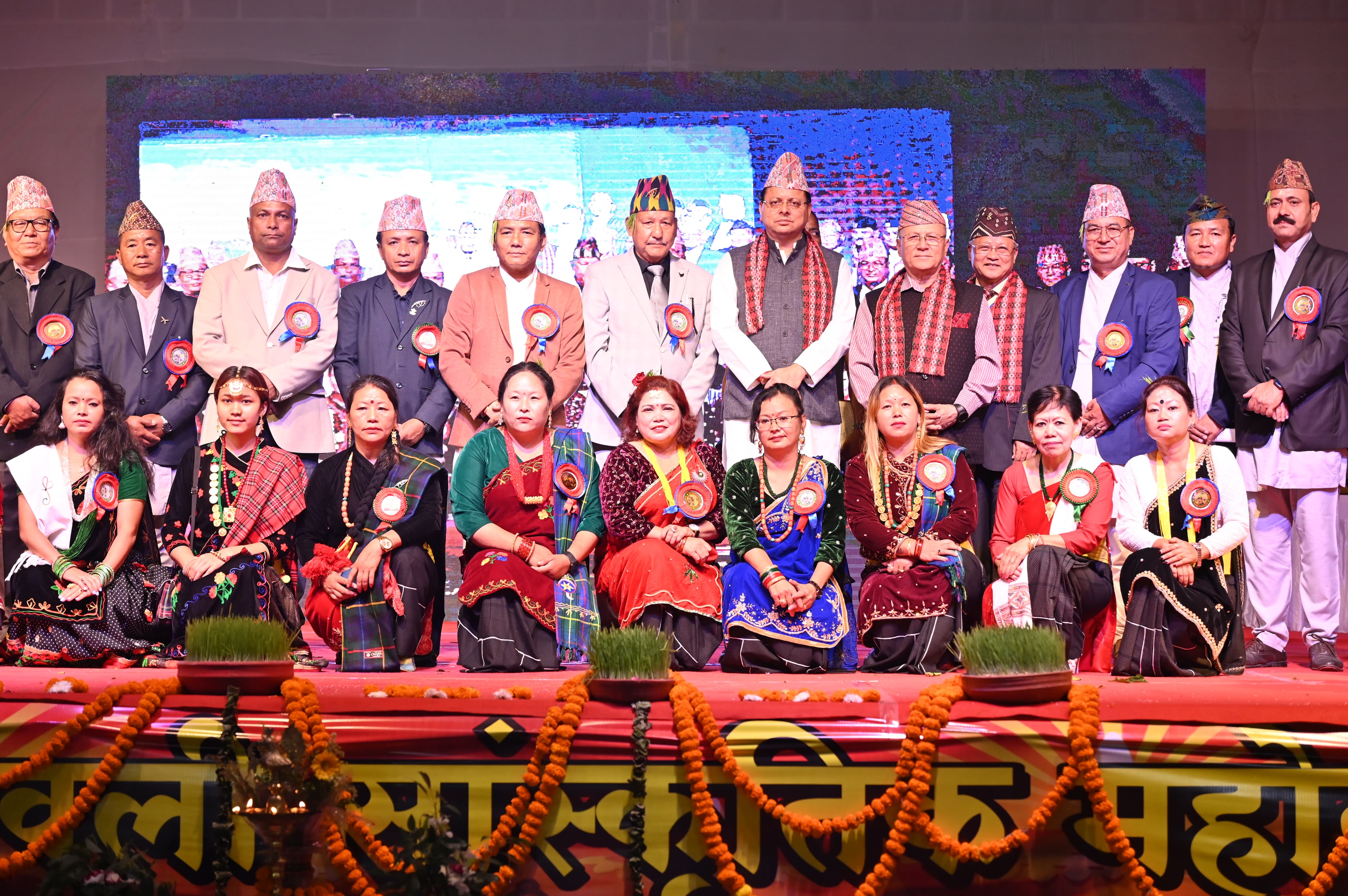 गोरखा दशै: दीपावली महोत्सव में मुख्यमंत्री पुष्कर सिंह धामी। गोरखा दशै: दीपावली महोत्सव में मुख्यमंत्री पुष्कर सिंह धामी।