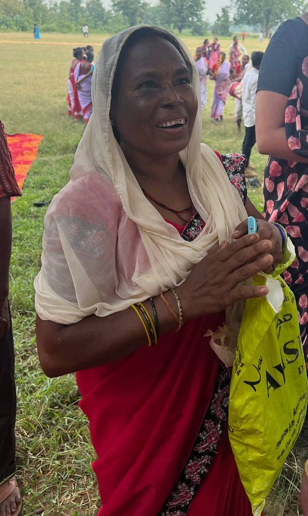 प्रधानमंत्री को ₹100 भेजने वाली ओड़िशा की आदिवासी महिला प्रधानमंत्री को ₹100 भेजने वाली ओड़िशा की आदिवासी महिला