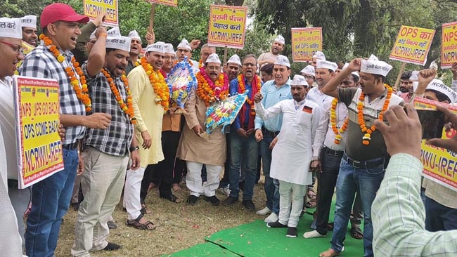 वर्कर्स यूनियन वर्कर्स यूनियन