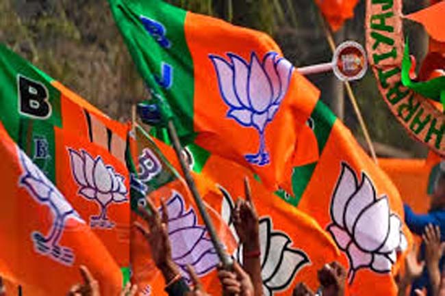 महाराष्ट्र: भाजपा ने ९९ उम्मीदवारों की पहली सूची घोषित किया महाराष्ट्र: भाजपा ने ९९ उम्मीदवारों की पहली सूची घोषित किया