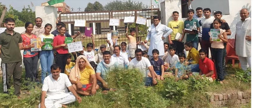 20 Snp-3 सोनीपत: गांव नाहरी में अपनी मांगों को लेकर प्रदर्शन करते ग्रामीण 20 Snp-3 सोनीपत: गांव नाहरी में अपनी मांगों को लेकर प्रदर्शन करते ग्रामीण