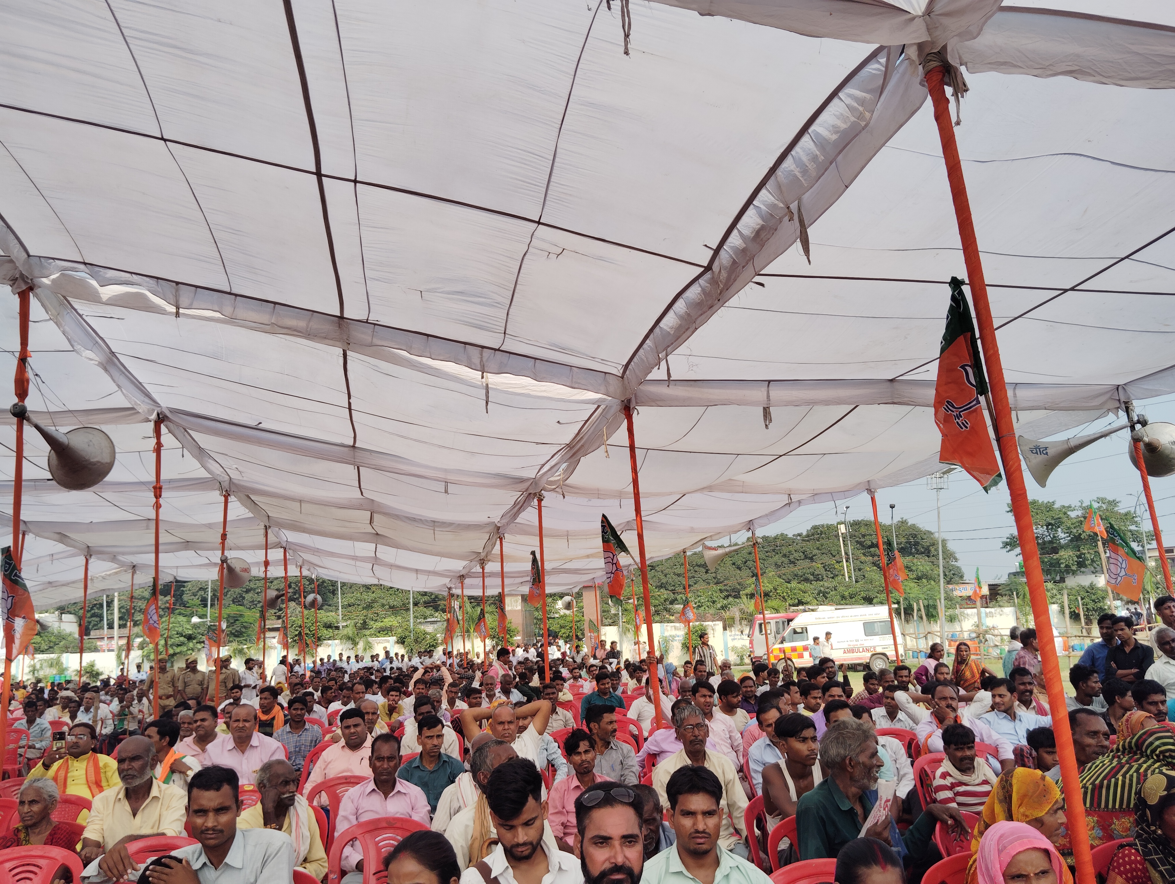 भाजपा की केंद्र एवं राज्य सरकारों द्वारा जनता के लिए अनेक कल्याणकारी योजनाएं चलाई जा रही हैं :केशव प्रसाद मौर्य भाजपा की केंद्र एवं राज्य सरकारों द्वारा जनता के लिए अनेक कल्याणकारी योजनाएं चलाई जा रही हैं :केशव प्रसाद मौर्य