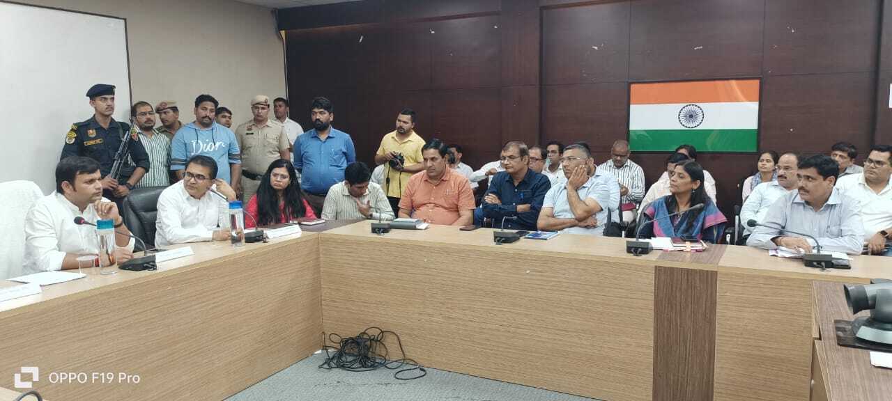 खेल विभाग (स्वतंत्र प्रभार) राज्यमंत्री गौरव गौतम खेल विभाग (स्वतंत्र प्रभार) राज्यमंत्री गौरव गौतम