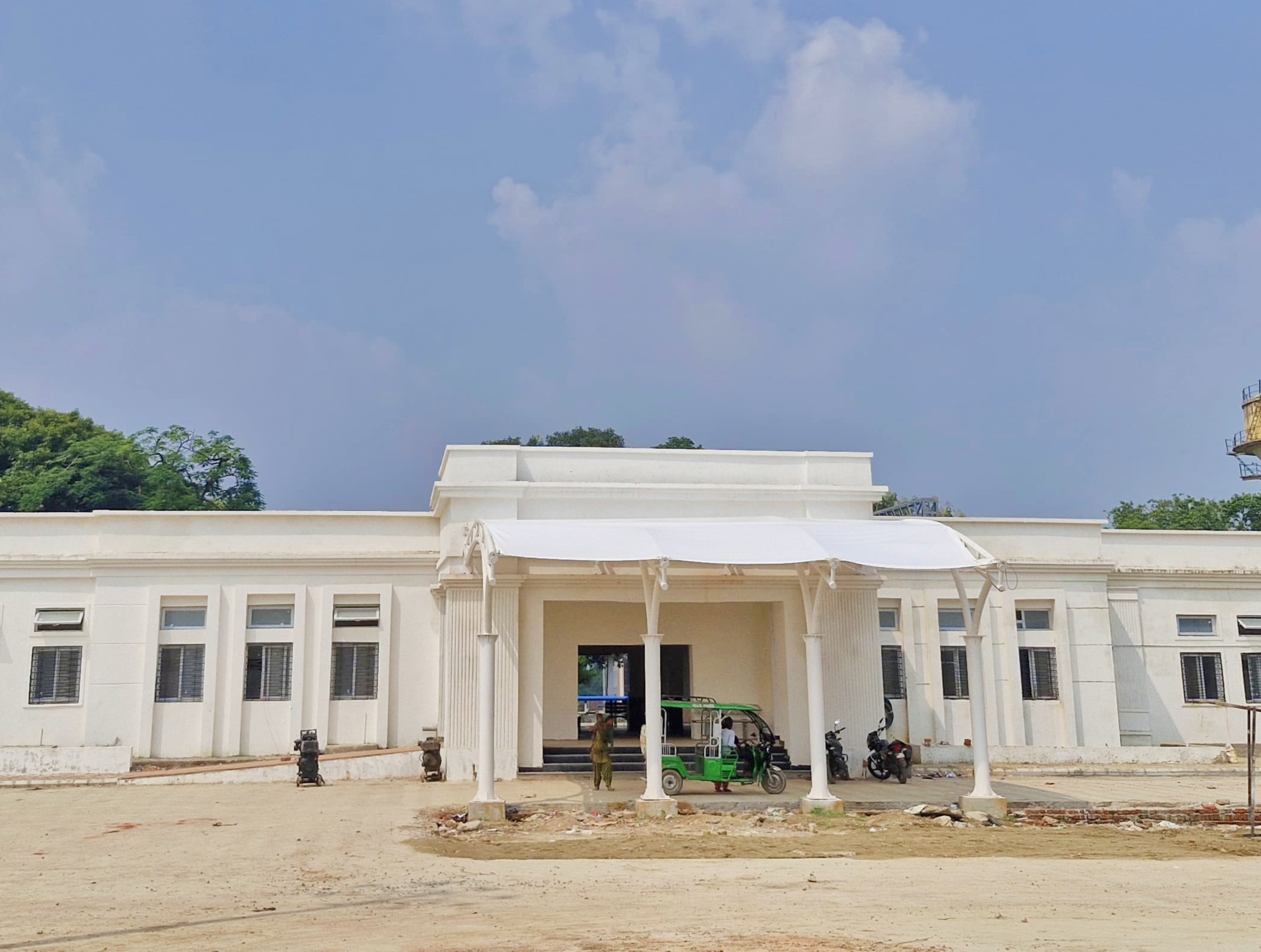 Balrampur railway station Balrampur railway station