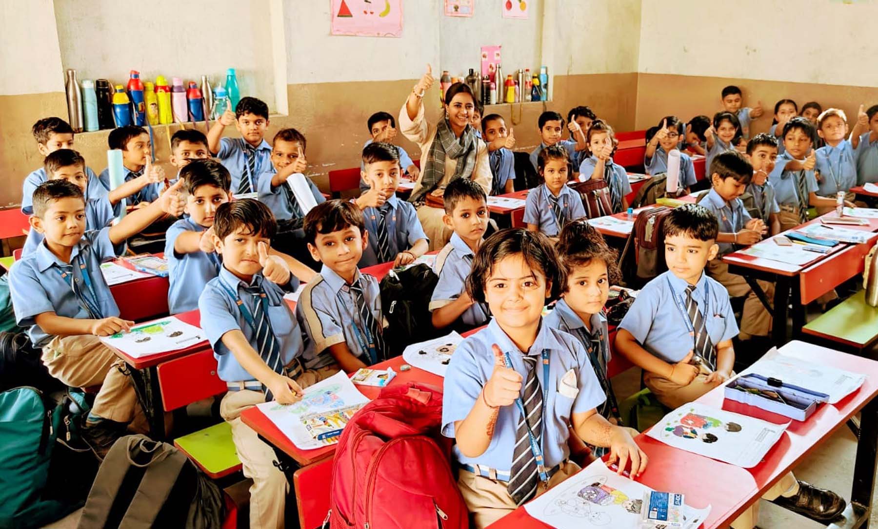 फोटो नंबर-04: स्वच्छ भारत मिशन के 10 साल पूरे होने पर पीएम मोदी को पत्र लिखने के आयोजन में शामिल बच्चे। फोटो नंबर-04: स्वच्छ भारत मिशन के 10 साल पूरे होने पर पीएम मोदी को पत्र लिखने के आयोजन में शामिल बच्चे।