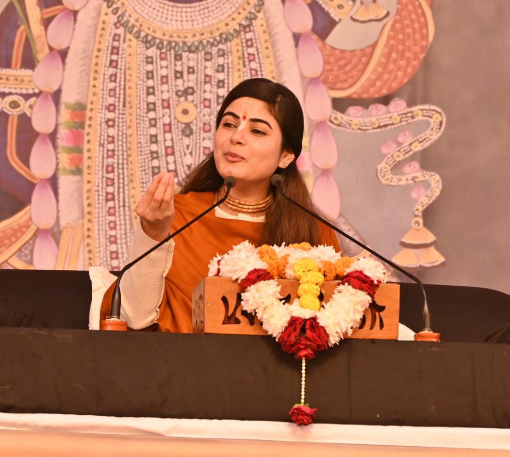 कर्म के उद्देश्य ही फल के रूप को निर्धारित करता है -देवी चित्रलेखा कर्म के उद्देश्य ही फल के रूप को निर्धारित करता है -देवी चित्रलेखा