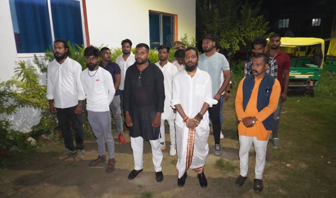 Ballia, crime, bmw car, hangaama, 44 arrested Ballia, crime, bmw car, hangaama, 44 arrested