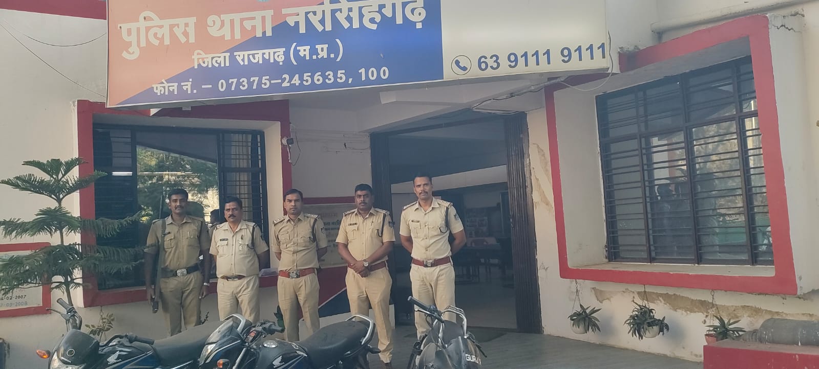 तीन आरोपित गिरफ्तार तीन आरोपित गिरफ्तार