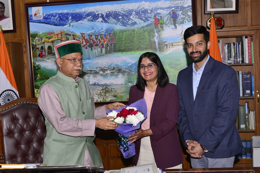 राज्यपाल शिव प्रताप शुक्ल से भेंट राज्यपाल शिव प्रताप शुक्ल से भेंट