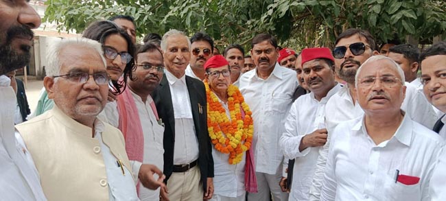 नामांकन के बाद नामांकन के बाद