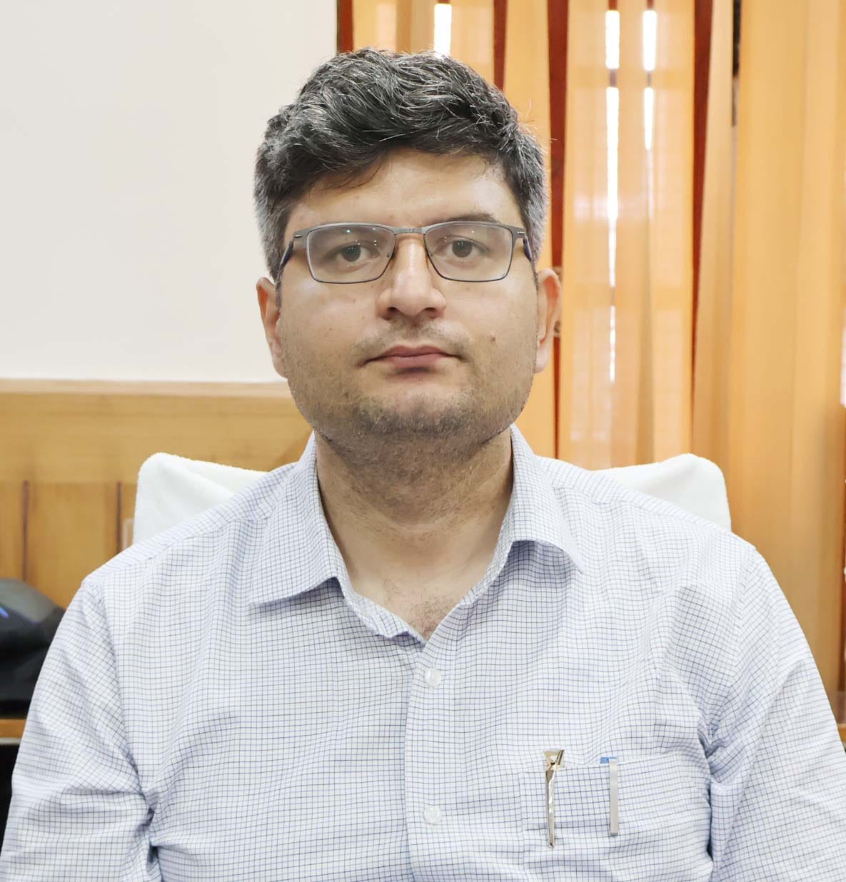 जिलाधिकारी चमोली। जिलाधिकारी चमोली।