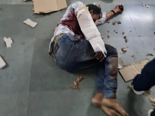 हादसे में एक की मौके पर ही मौत हो गई। करीब 28 लोग घायल हो गए। हादसे में एक की मौके पर ही मौत हो गई। करीब 28 लोग घायल हो गए।