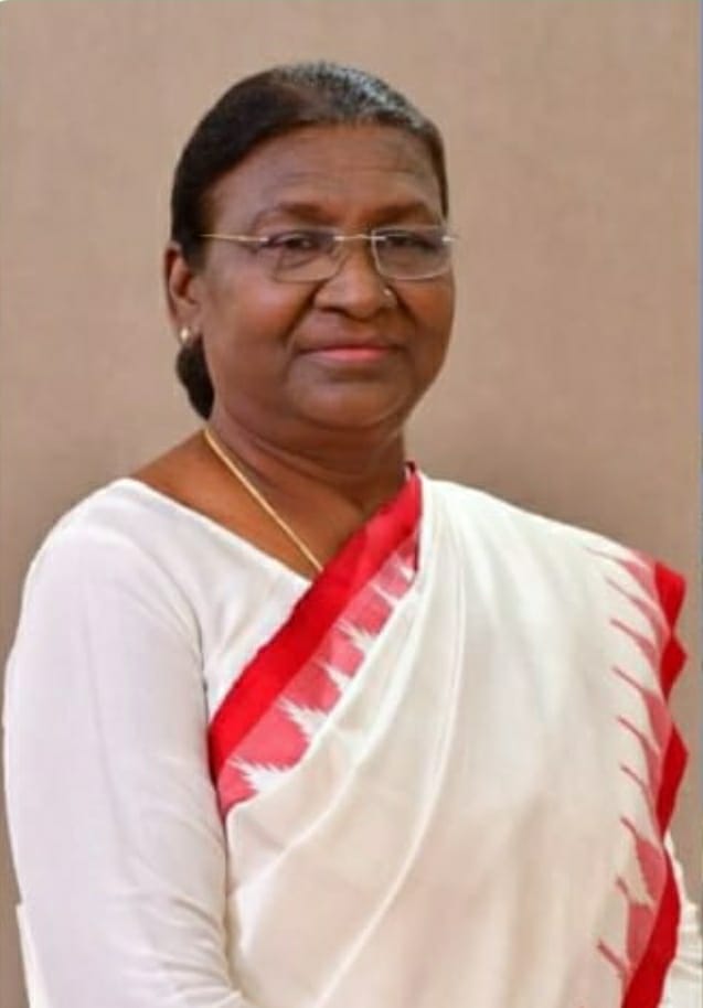राष्ट्रपति द्रौपदी मुर्मू-दो दिवसीय छत्तीसगढ़ प्रवास पर राष्ट्रपति द्रौपदी मुर्मू-दो दिवसीय छत्तीसगढ़ प्रवास पर
