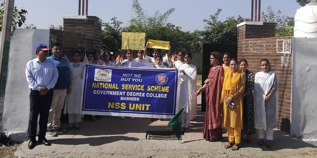 Rally taken out to give message of Green Diwali, Clean Diwali Rally taken out to give message of Green Diwali, Clean Diwali