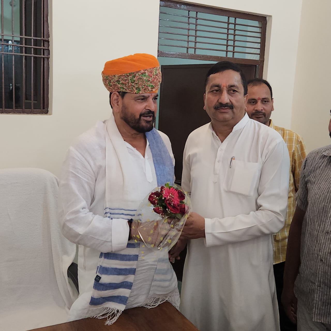 उपचुनाव वाली सभी सीटें जीतेगी भाजपा : बृजभूषण उपचुनाव वाली सभी सीटें जीतेगी भाजपा : बृजभूषण