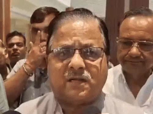 बीजेपी के प्रदेश प्रभारी राधामोहन दास अग्रवाल बीजेपी के प्रदेश प्रभारी राधामोहन दास अग्रवाल