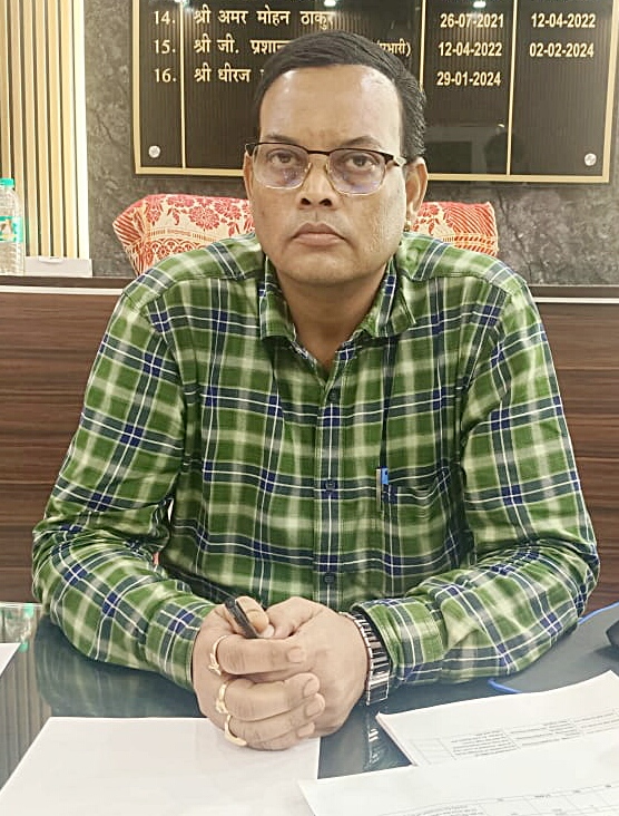 सीनियर डीसीएम सीनियर डीसीएम