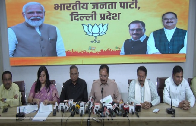 भाजपा नेताओं ने प्रेस वार्ता को सम्बोधित किया भाजपा नेताओं ने प्रेस वार्ता को सम्बोधित किया