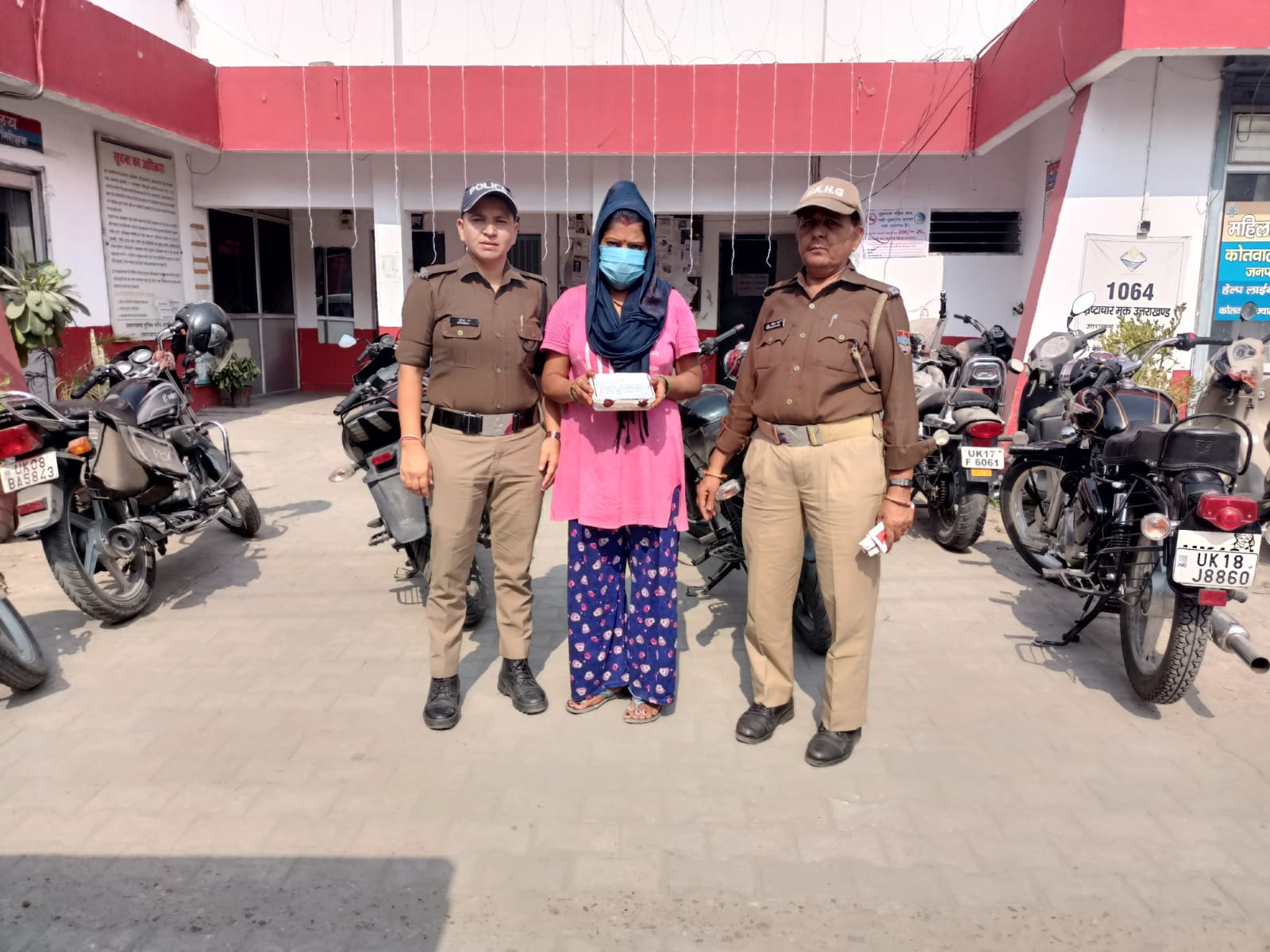 चोरी की आरोपित महिला चोरी की आरोपित महिला