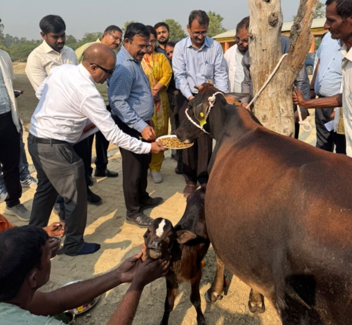 गोवर्धन कार्यक्रम फोटो गोवर्धन कार्यक्रम फोटो