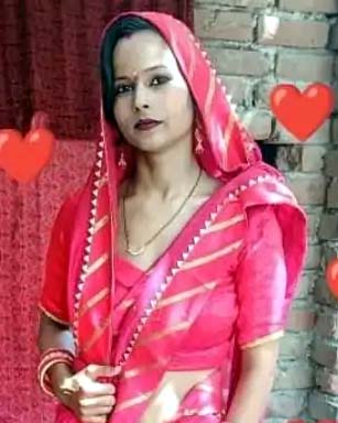 मृतक महिला की फाइल फोटो मृतक महिला की फाइल फोटो